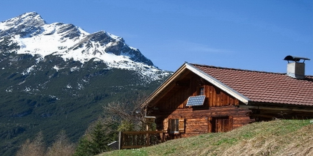 Solaranlage für Berghütte, Skihütte, Almhütte, Not- Rettungshütte, ...
